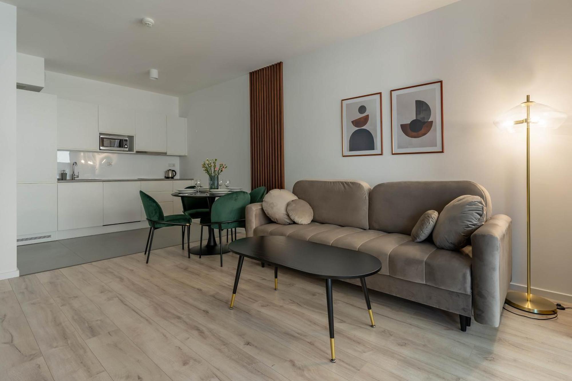 Symphony Modern Tower Apartamenty Gdynia Exterior foto